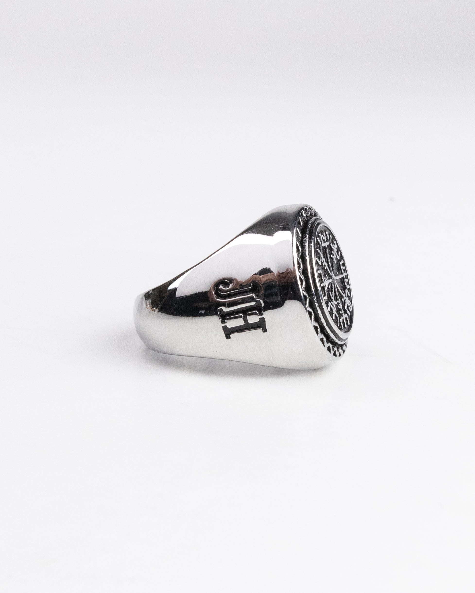 Jernhest - Loke Silver Ring