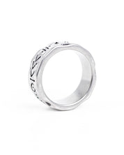 Jernhest - Ring Med Symboler - Fred