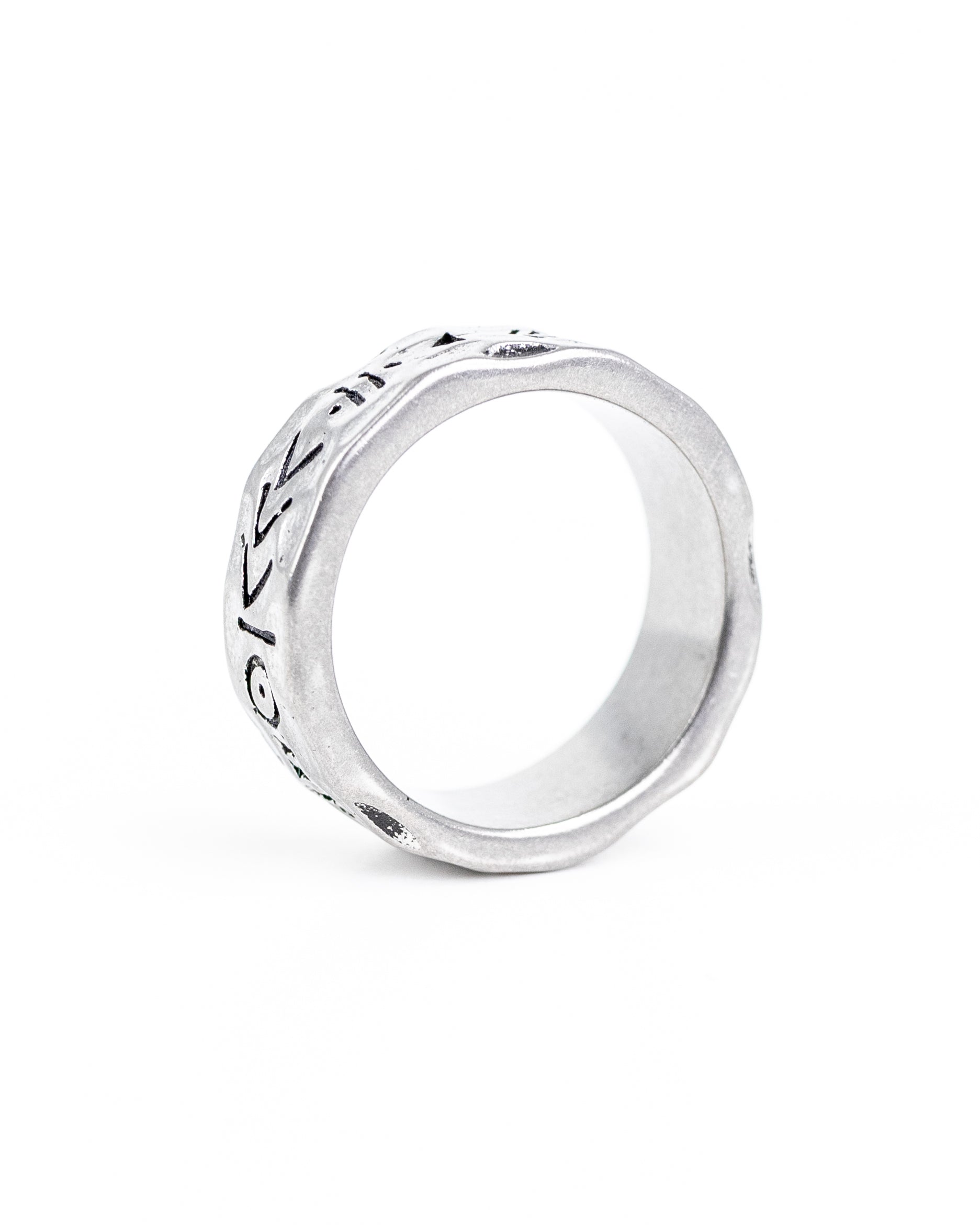 Jernhest - Ring Med Symboler - Fred