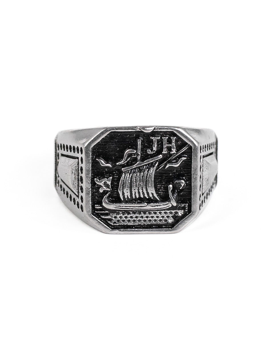 Jernhest - Harald - Ring Vikingaskepp Silver