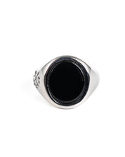 Jernhest - Tomas - Oval Klackring Silver/Svart