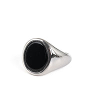 Jernhest - Tomas - Oval Klackring Silver/Svart
