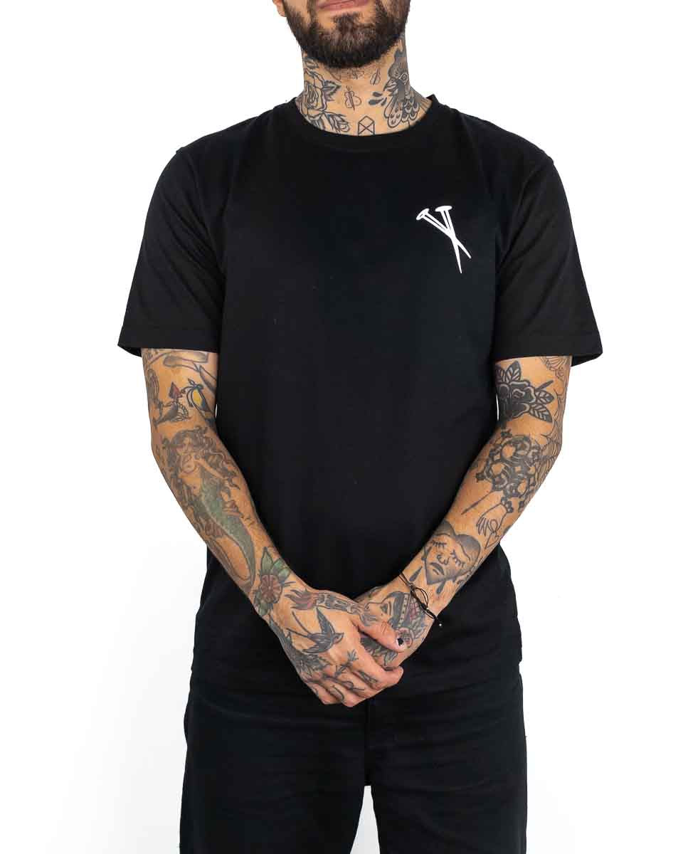 Jernhest - T-shirt Svart - Vino