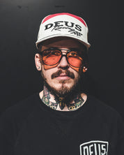 Deus Ex Machina - Racingkeps Vit/Röd - Flagstuff