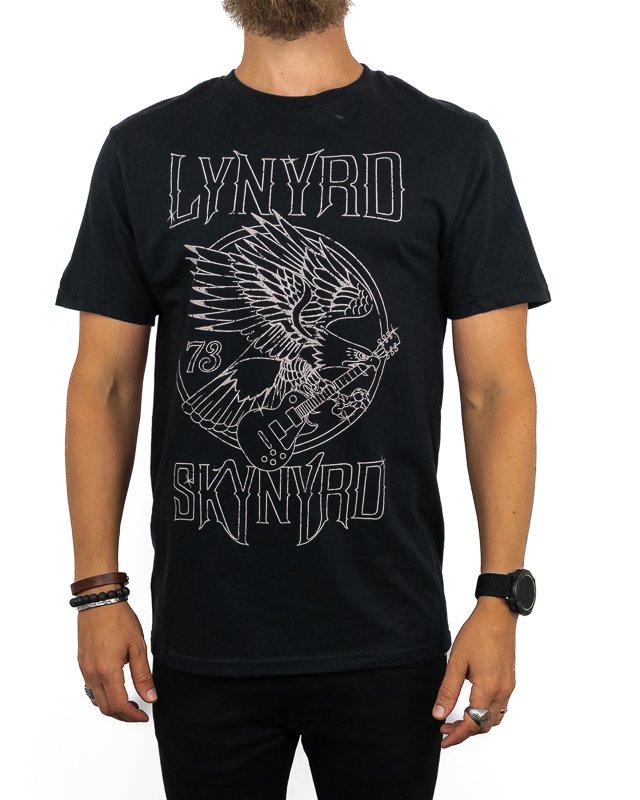Band Tee - Lynyrd Skynyrd T-Shirt - '73 Eagle Guitar - Svart