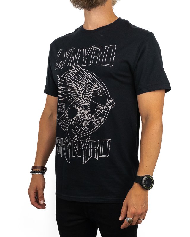 Band Tee - Lynyrd Skynyrd T-Shirt - '73 Eagle Guitar - Svart