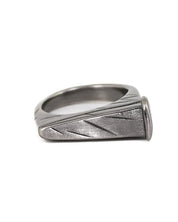 Jernhest - Sern Ring - Antik silver - Smidd spik