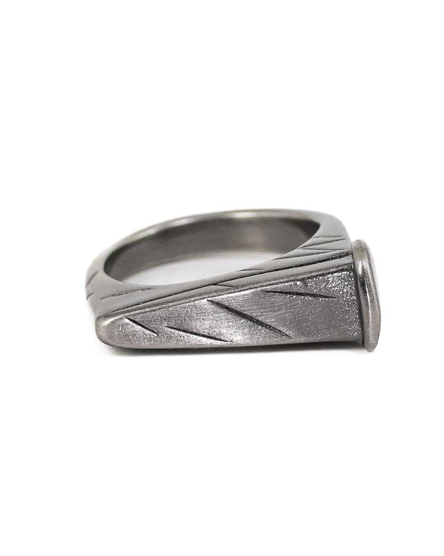 Jernhest - Sern Ring - Antik silver - Smidd spik
