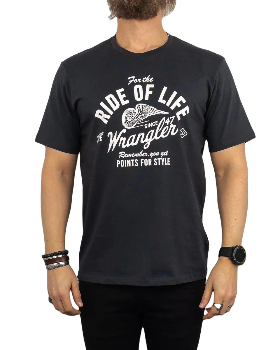 Wrangler - T-Shirt - Ride of Life - Americana Tee - Tvättad Svart