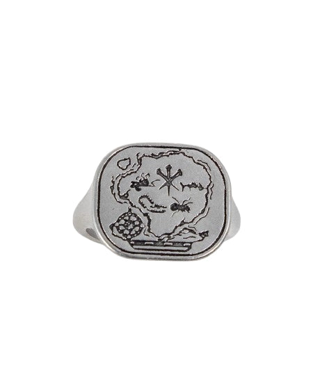Jernhest - Antrik Ring med karta - Opolerad silver