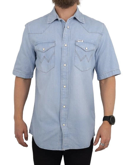 Wrangler - Kortärmad Western Denimskjorta - Ljusblå