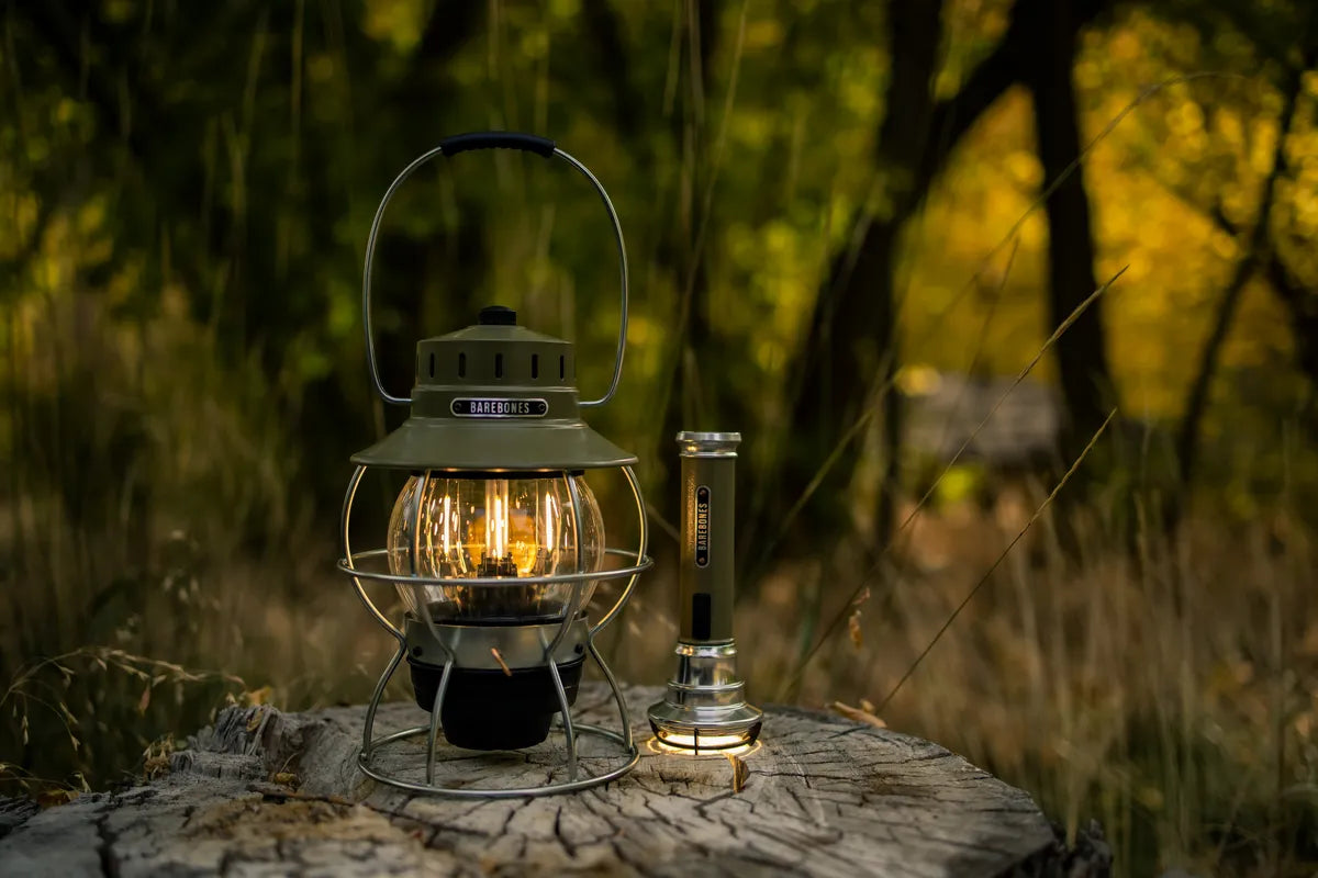 Barebones_LIV-290_VintageFlashlight-OliveDrab_Lifestyle_02_comp.webp