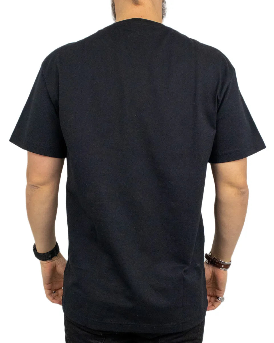 Lee -T-Shirt - Small logo - Box Fit - Svart