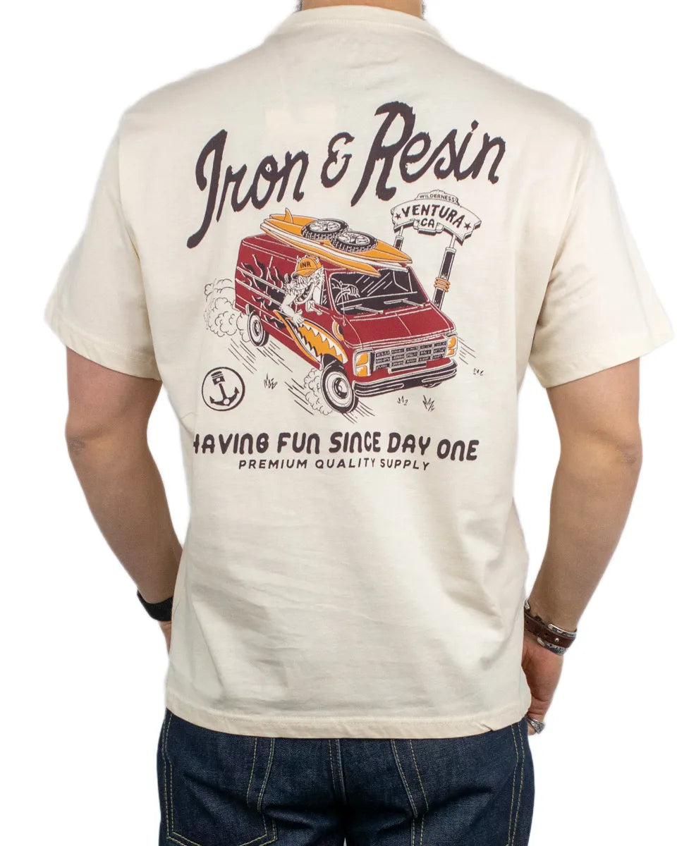 Iron & Resin - T-Shirt - Having Fun - Natural