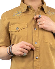 Iron & Resin - Kortärmad Skjorta med Brodyr - Sapa - Beige