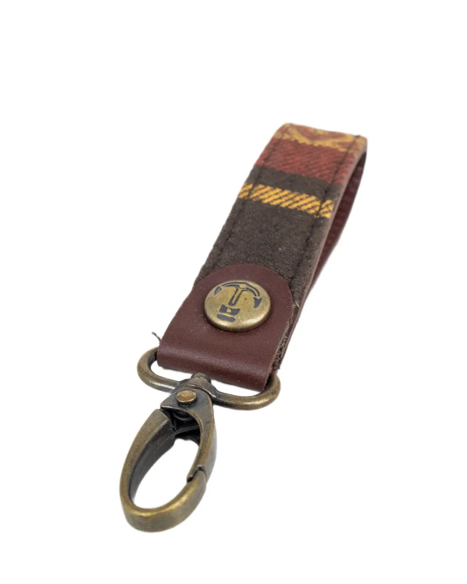 Iron & Resin - Nyckelhållare - Key Ring - Brun