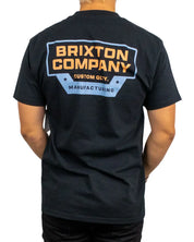 Brixton Reeves T-Shirt i svart, baksida med stort Brixton Company-tryck
