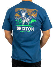 Brixton Oakmont T-Shirt i blå, baksida med hjortmotiv i bergslandskap