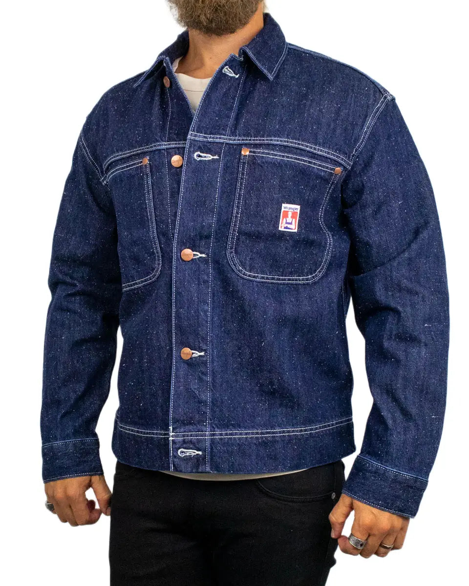 Wrangler Overshirt Indigo Nep i mörk indigo, framsida knäppt
