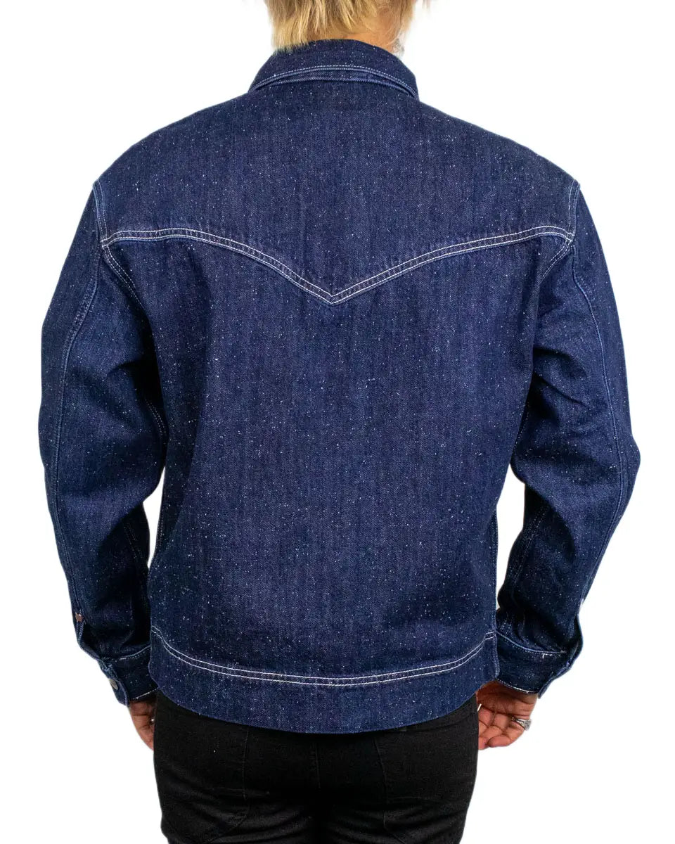 Wrangler Overshirt Indigo Nep i mörk indigo, snett framifrån