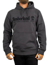 Timberland Established 1973 hoodie i svart, framsida med broderad logga