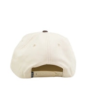 Brixton Leisure keps i krämvitt och brunt, baksidan med snapback