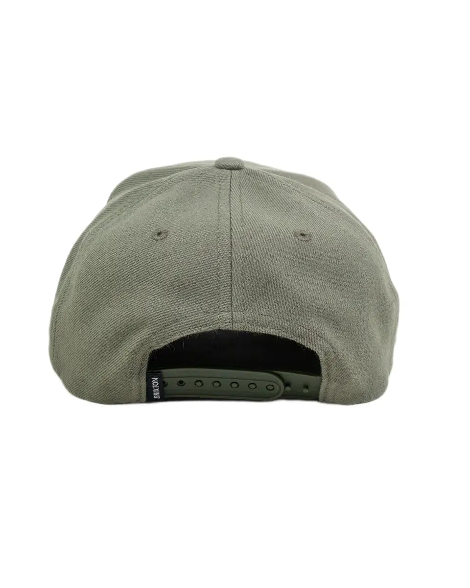 Brixton Crest MP keps i olivgrönt, baksidan med snapback