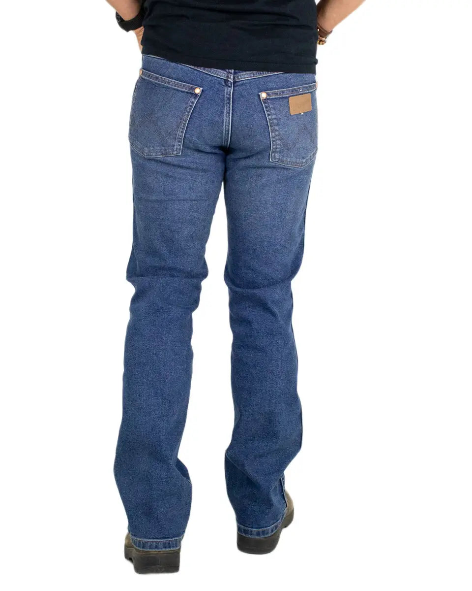 Wrangler Wrancher bootcut jeans, baksida med vidgat benslut