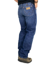 Wrangler 13MWZ jeans, baksida med W-söm och märkeslapp