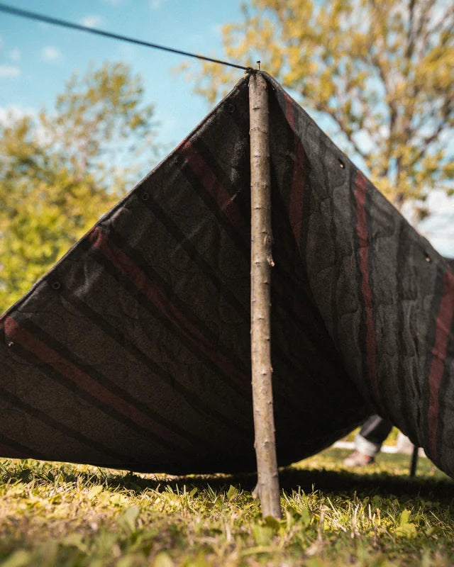 Pike Brothers - 1965 Survival Blanket vaxad filt - Khaki