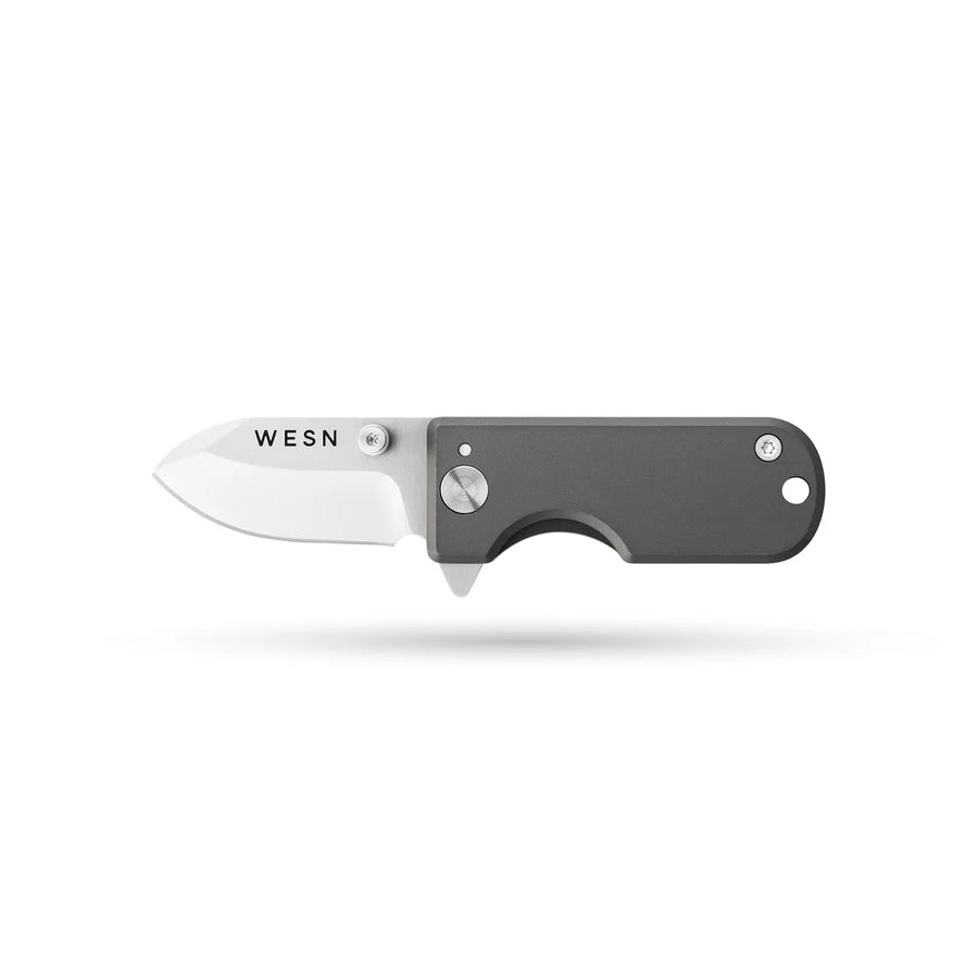 WESN Microblade fickkniv i titanium, öppen