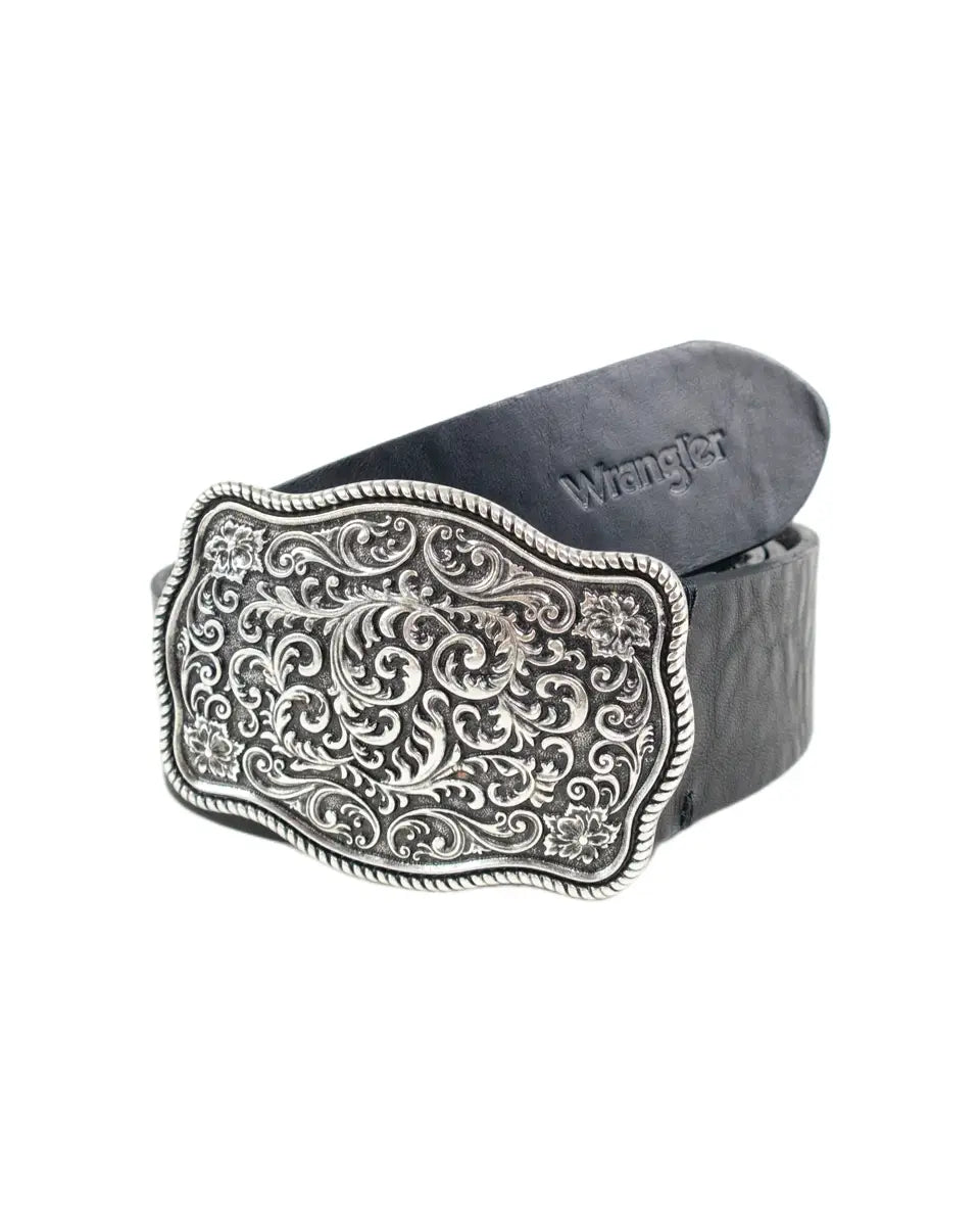 Wrangler Western Belt i svart läder med silverfärgat westernspänne, framsida