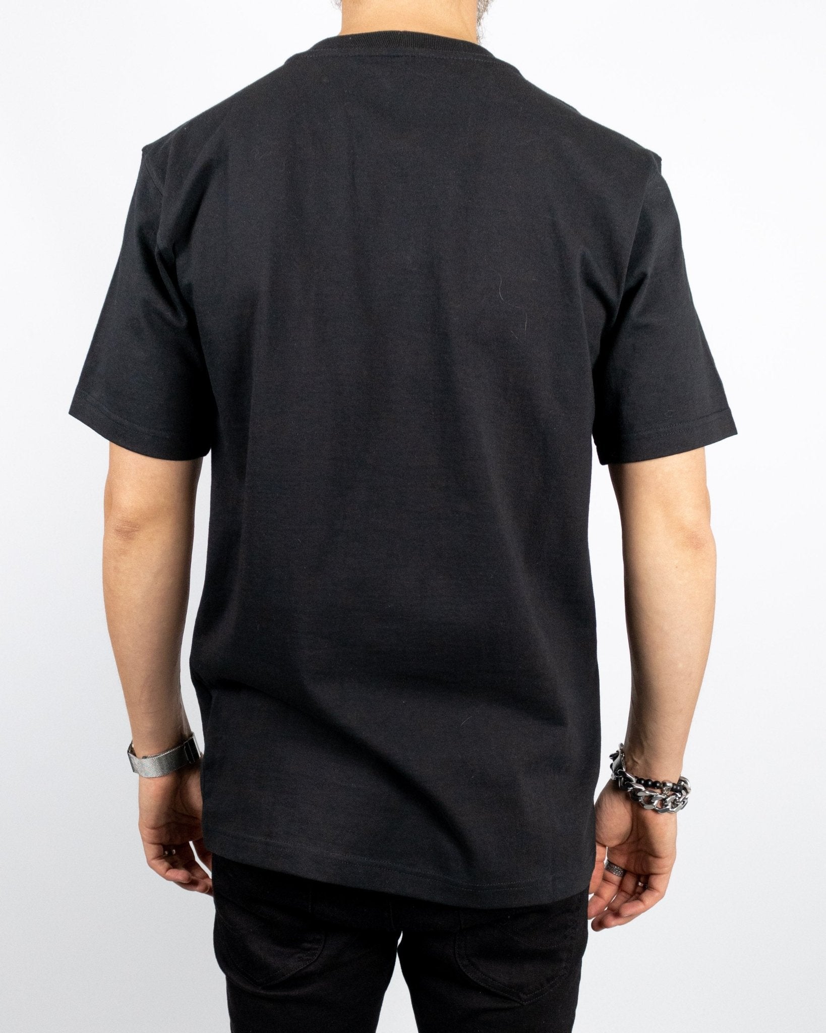 Carhartt K87 Pocket T-shirt i svart, baksida