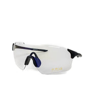 Delirium - Slirig Solglasögon - Självtonande - jhstore.se