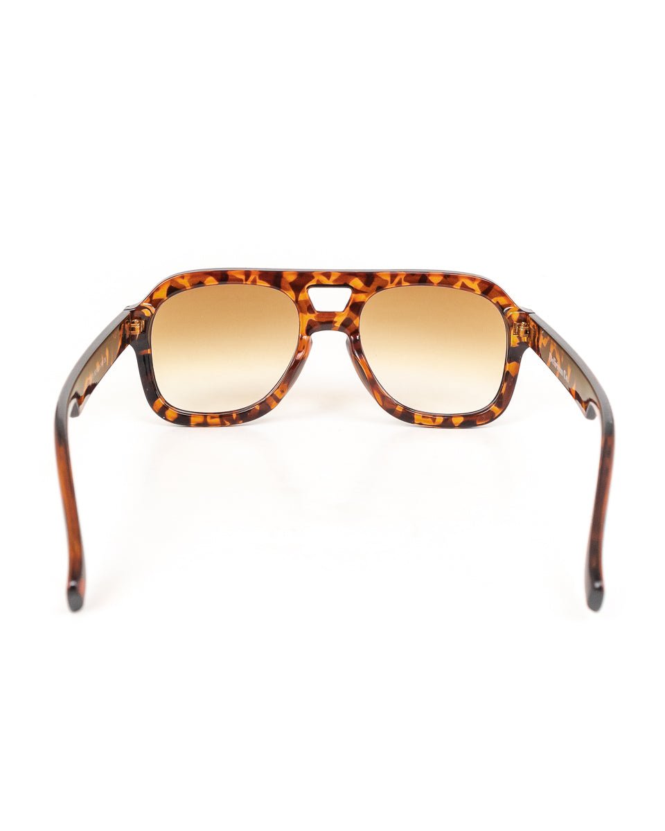 Delirium - Solglasögon Retro Brun - Spånk - jhstore.se