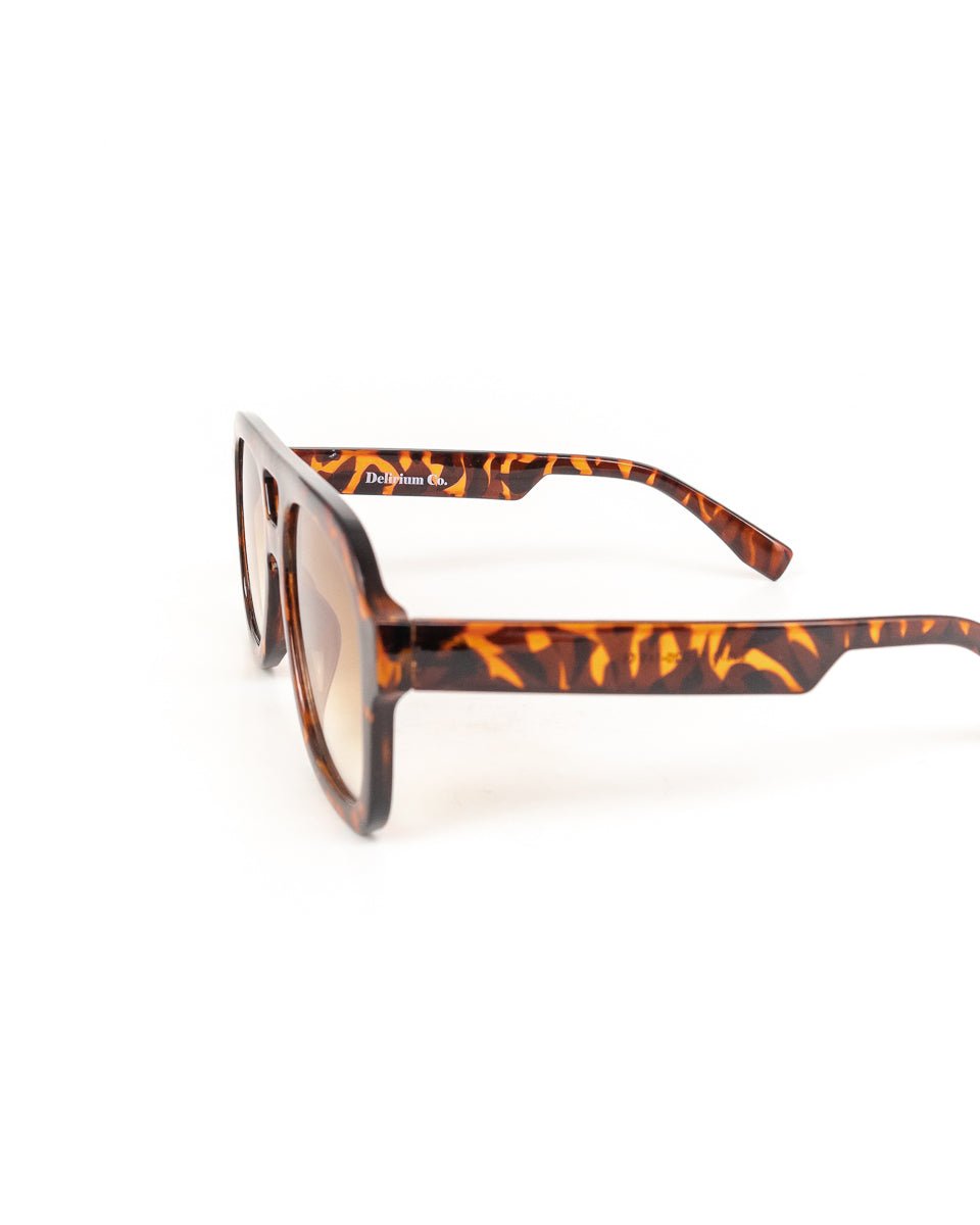 Delirium - Solglasögon Retro Brun - Spånk - jhstore.se