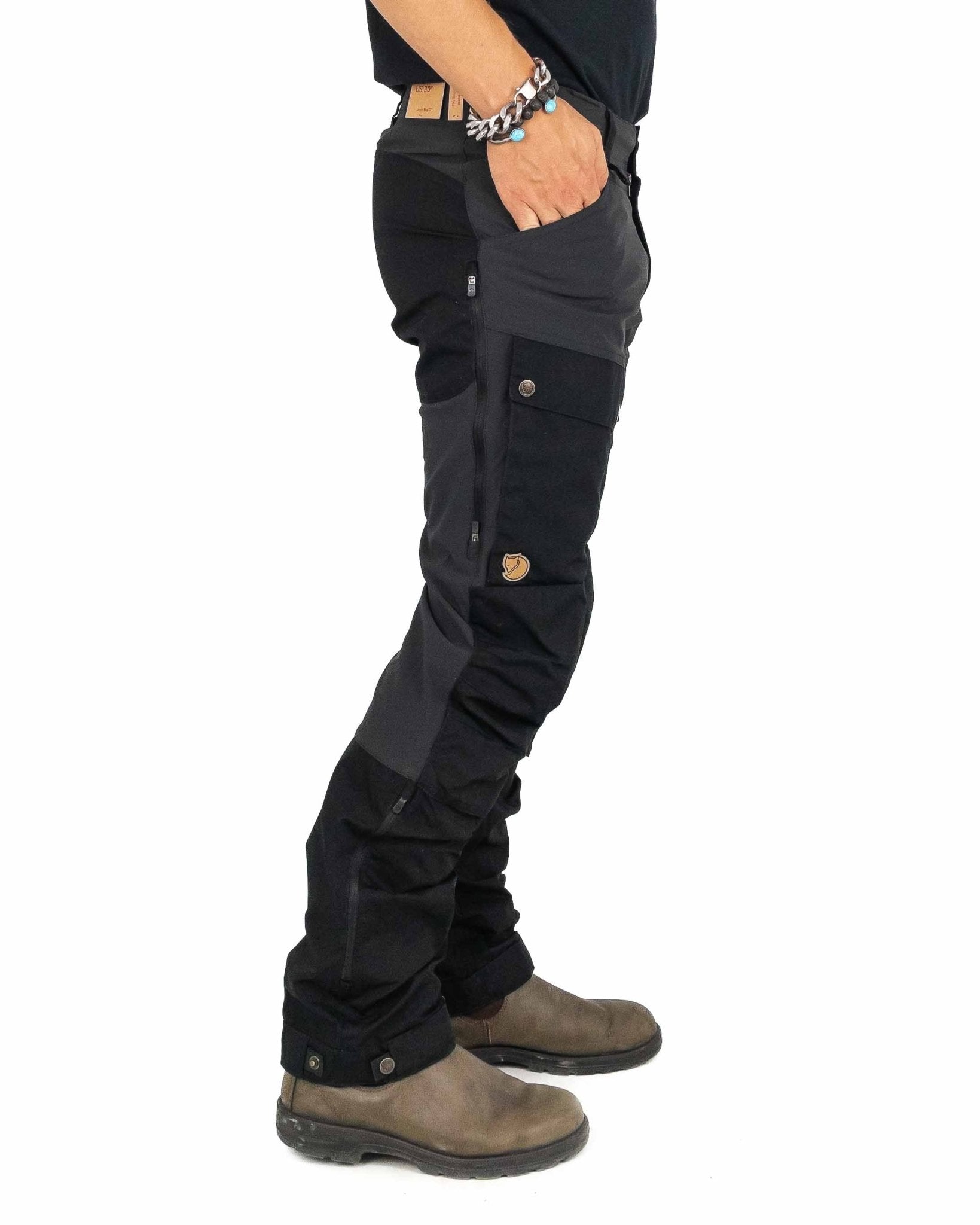 Fjällräven - Fritidsbyxa Svart - Keb Trousers M - jhstore.se