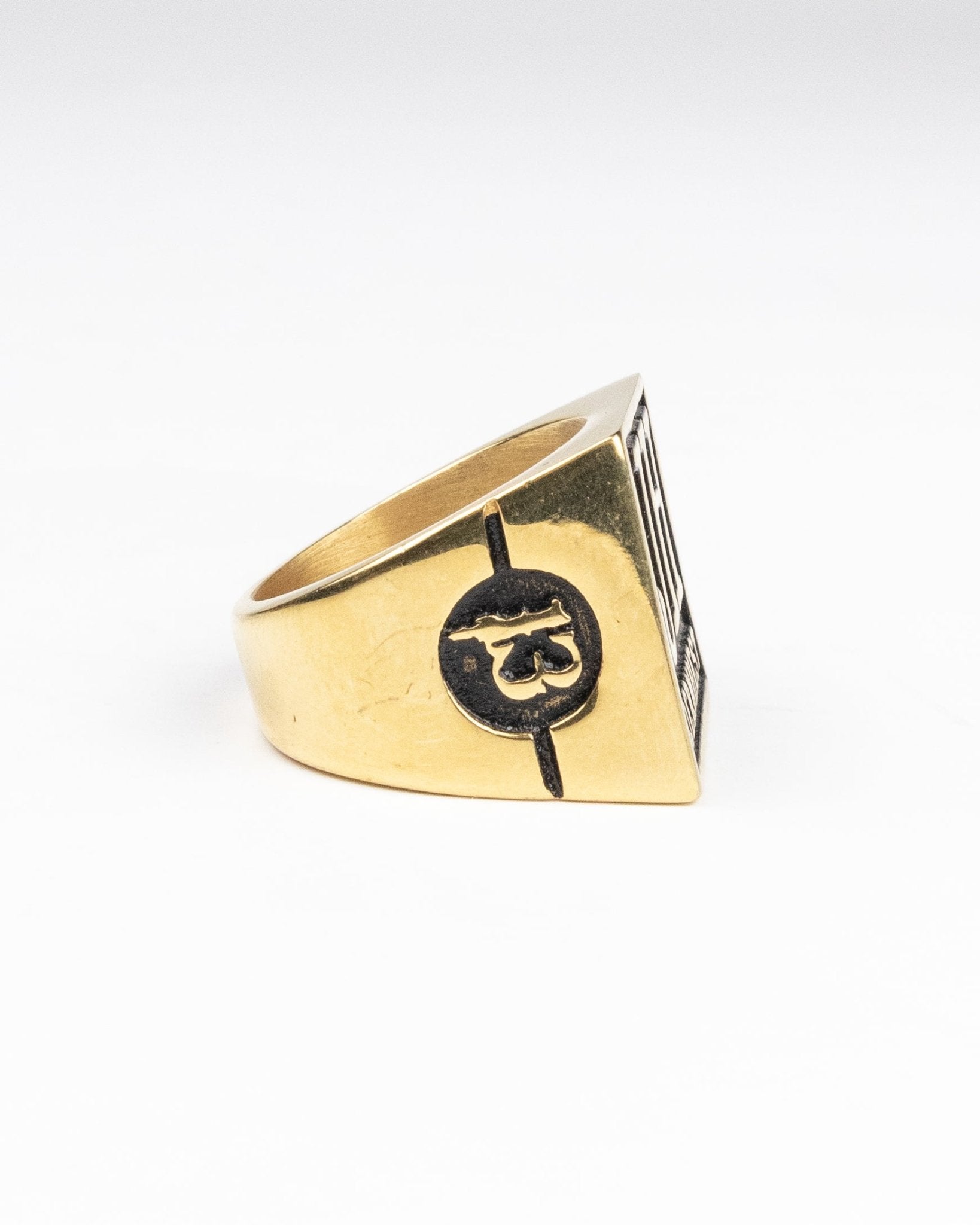Jernhest - Brandon 13 Gold Ring - jhstore.se