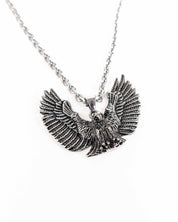 Jernhest - Eagle - Hängsmycke Örn - jhstore.se