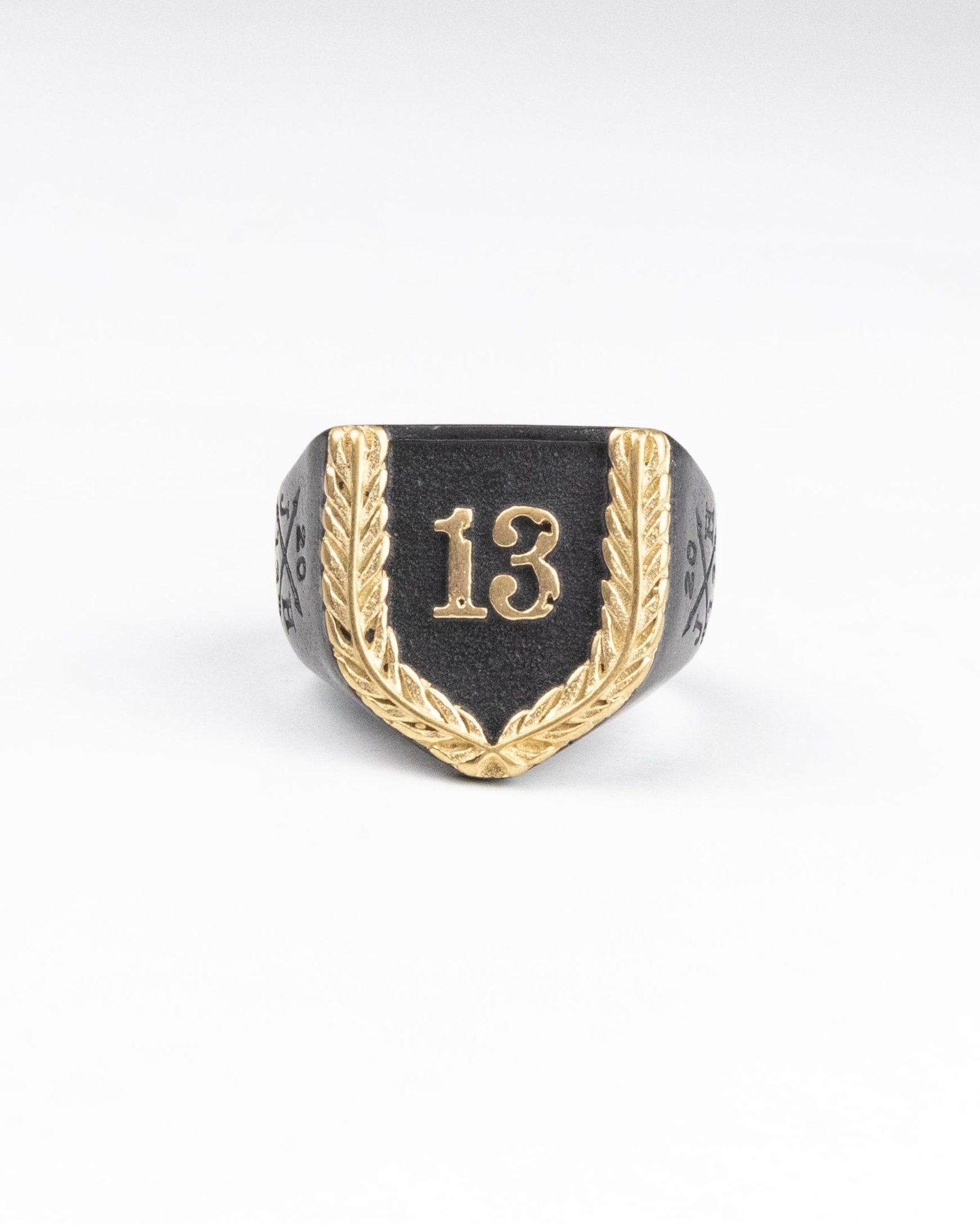 Jernhest - Elias Ring Black - jhstore.se