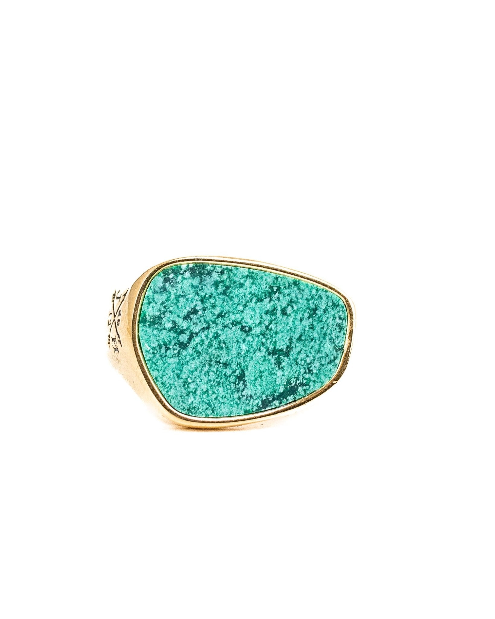 Jernhest - Johnny Guld - Ring med sten - jhstore.se