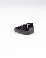 Jernhest - Kenta Black Ring - jhstore.se
