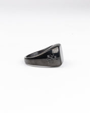 Jernhest - Kenta Black Ring - jhstore.se