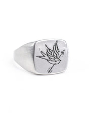 Jernhest - Klackring Svala - Sacha - jhstore.se