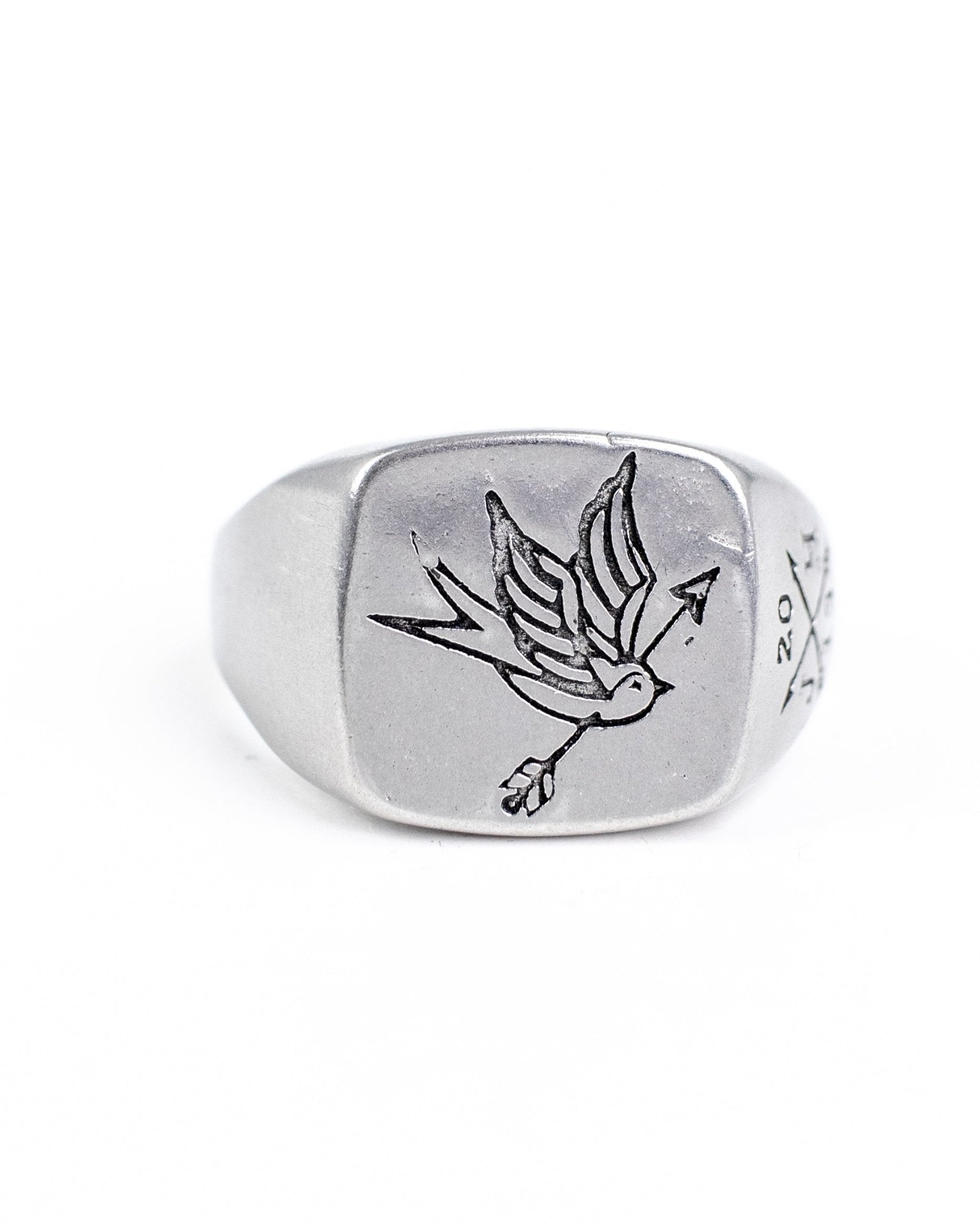 Jernhest - Klackring Svala - Sacha - jhstore.se