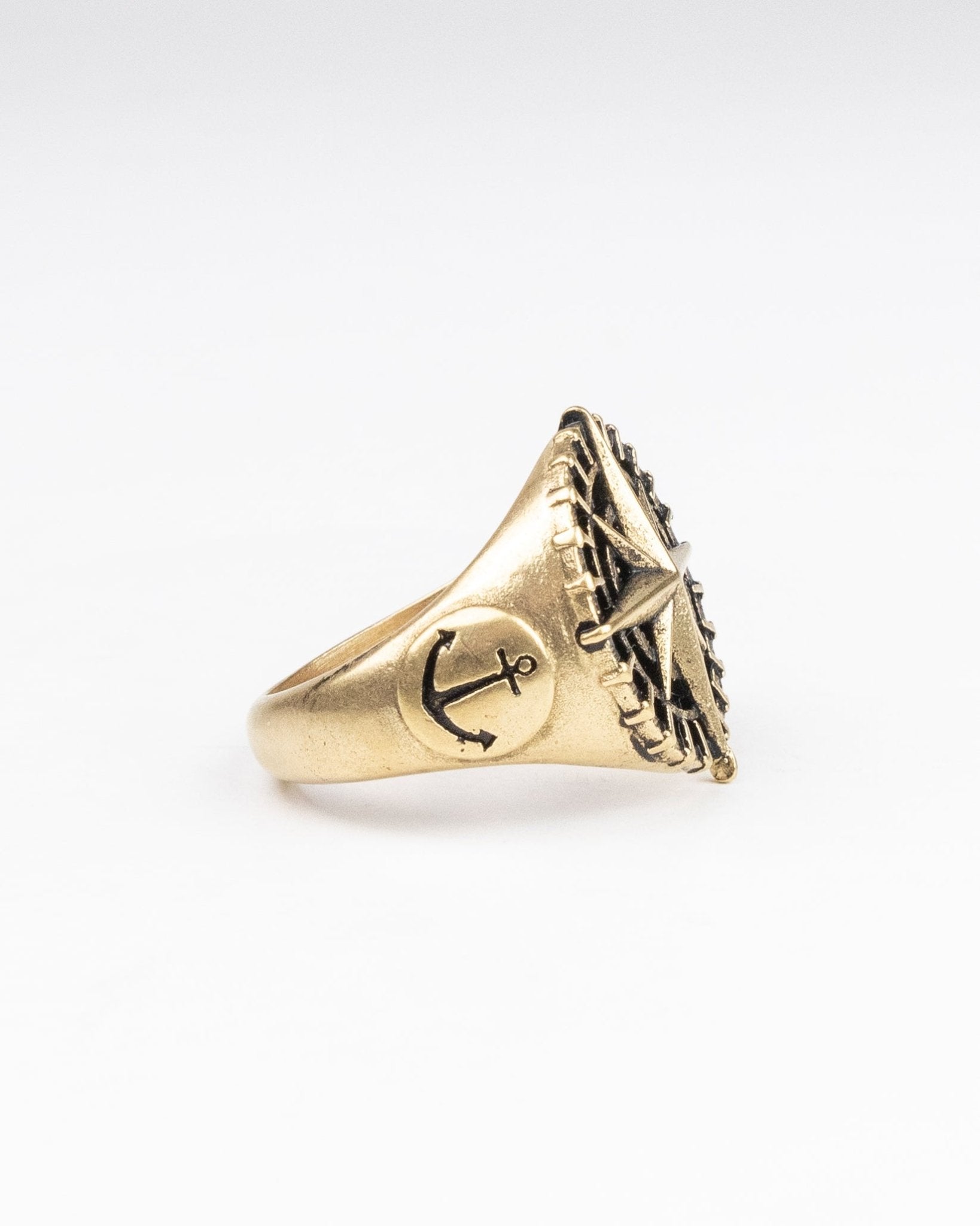 Jernhest - Klas Ring Gold - jhstore.se