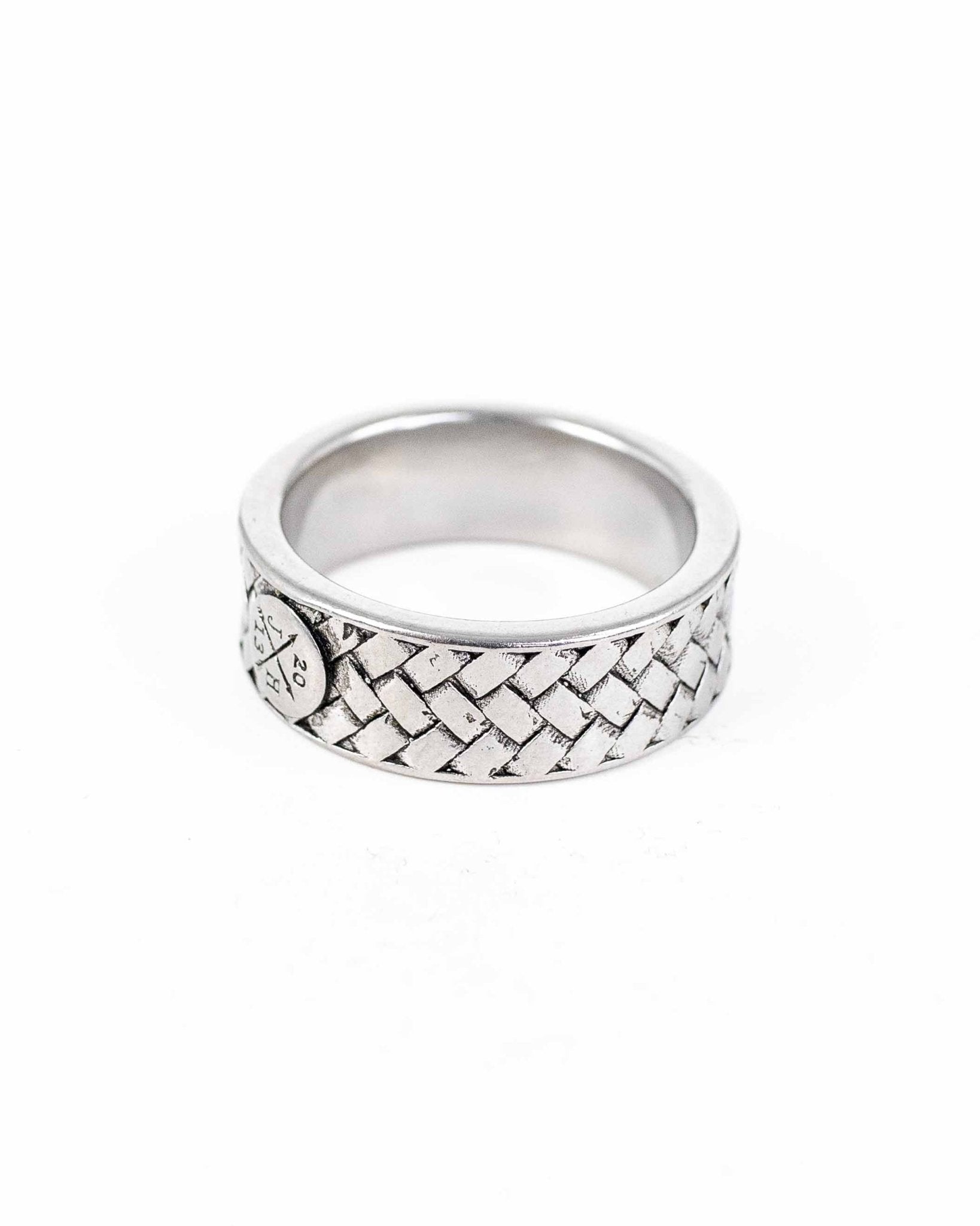 Jernhest - Ring med fiskbensmönster - Clarence - jhstore.se