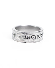 Jernhest - Ring Med Symboler - Fred - jhstore.se