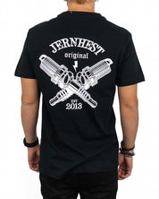 Jernhest - Spark Tee Black - jhstore.se