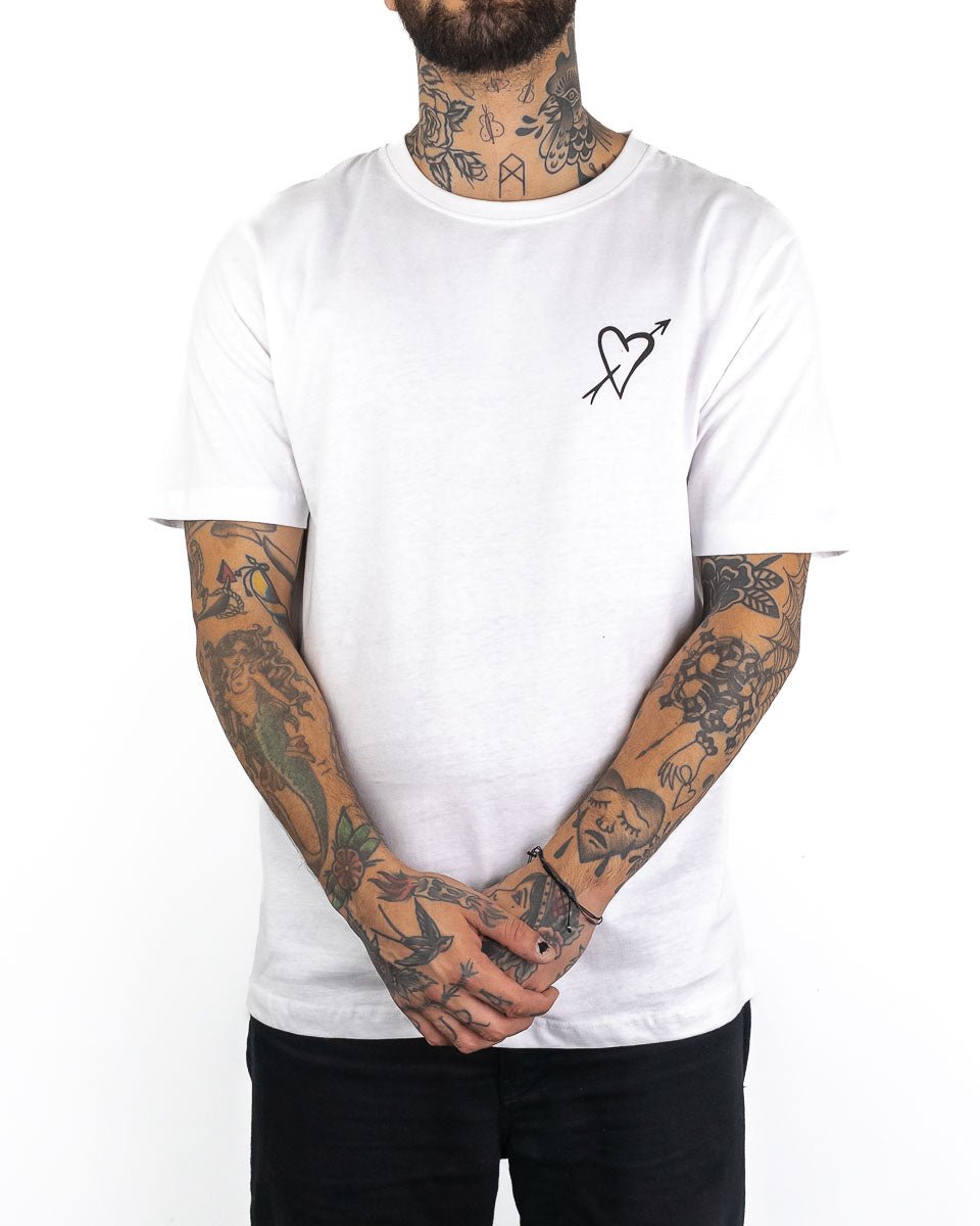 Jernhest - T-shirt Vit - So Sorry - jhstore.se